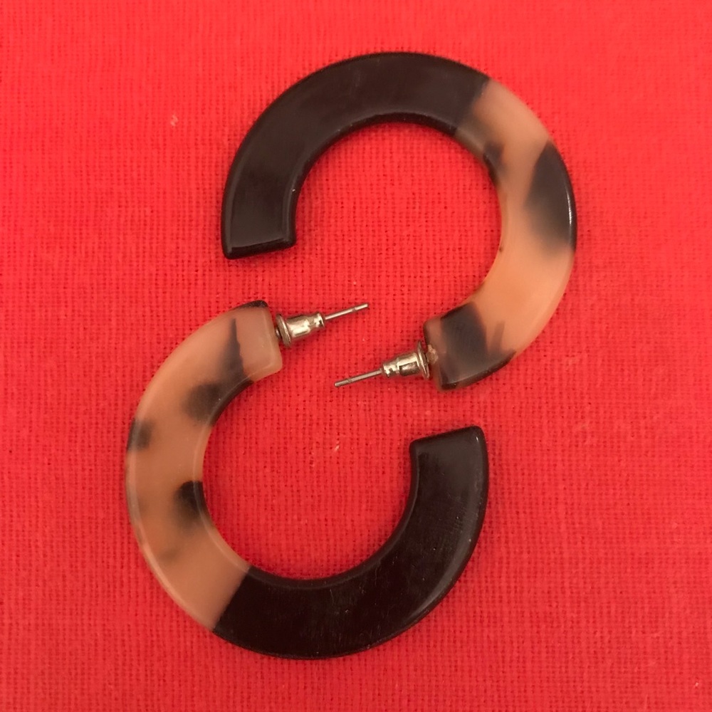 🌴Tortoise Shell Hoops - Picture 2 of 2